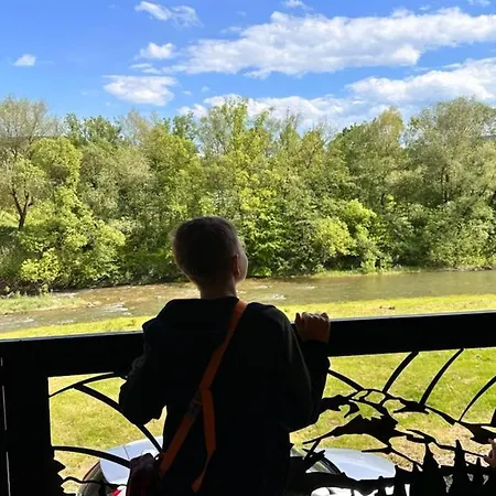 Hotel перлина карпат *